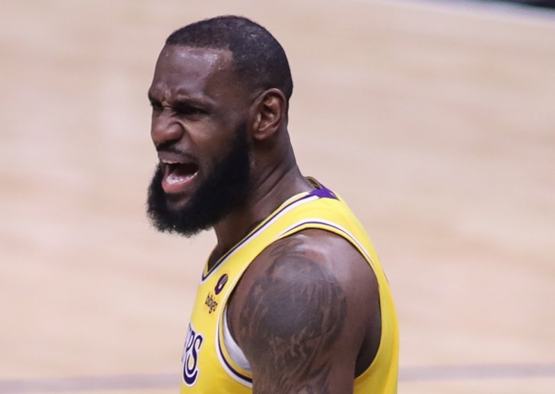 Lakersi objavili koliko je teška ozljeda LeBrona Jamesa; Miami nakon drame dobio Jordanovu momčad koja je u crnoj seriji