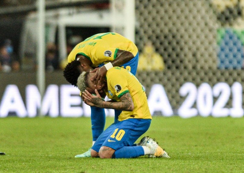 Dječačić iz Srbije hit na internetu; pokopao je Brazilce, a tek što je rekao za Neymara...