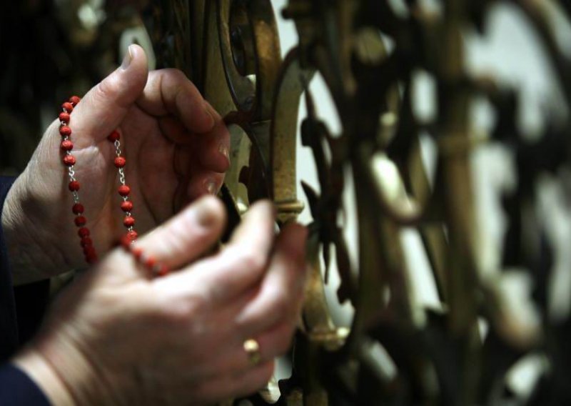 Krenula istraga o optužbama za seksualno zlostavljanje svećenika Kordića