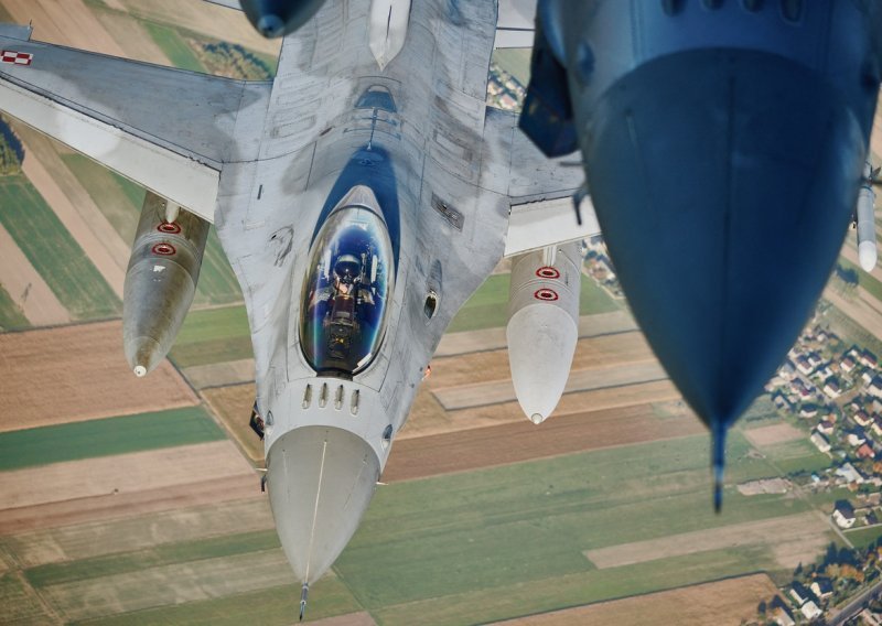 [FOTO/VIDEO] Novi F-16: Moderniziran lovac umjesto kojeg smo mi odabrali Rafale, donosimo detalje