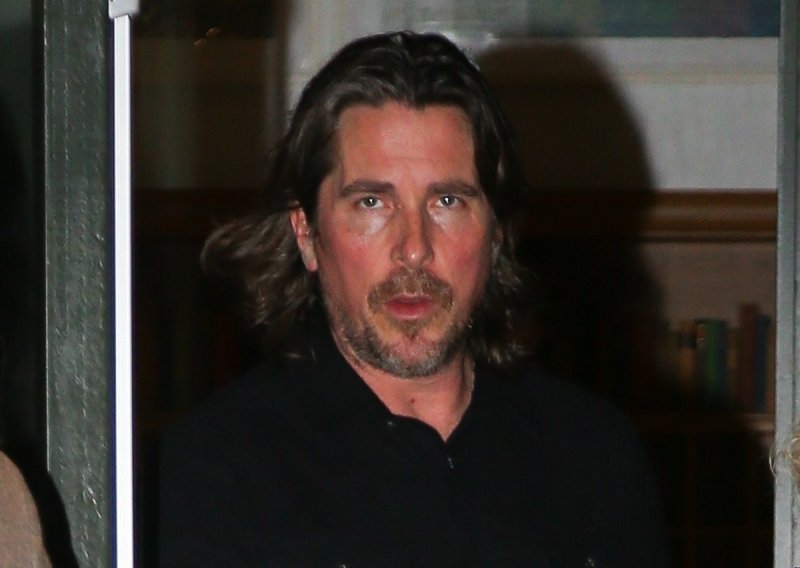 [FOTO] Christian Bale ponovno šokirao promjenom imidža - sprema li novi film ili mu je dosadila titula zavodnika?