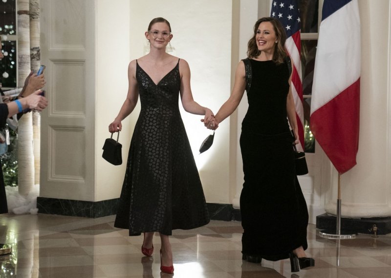 Naslijedila maminu ljepotu: Kći Jennifer Garner i Bena Afflecka proslavila 17. rođendan u Bijeloj kući