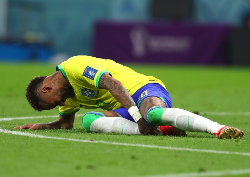 U brazilskoj reprezentaciji šute, ali procurila je vijest koja će u očaj baciti cijelu naciju - Neymar je gotov!