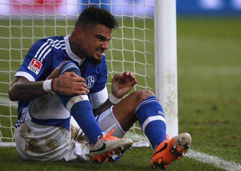 Schalkeova zvijezda nakon napada završila u bolnici
