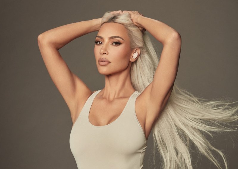 Kim Kardashian odbacila ekstenzije i otkrila kako zapravo izgleda njezina kosa