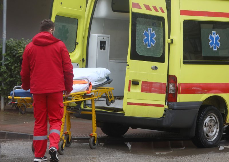 U Hrvatskoj je 385 novozaraženih, osam osoba preminulo