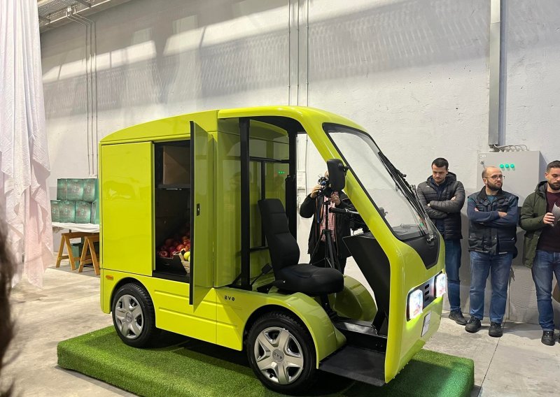 Kompanija iz Travnika proizvela prvo električno dostavno vozilo u BiH: ‘S jednim punjenjem prelazi 100 km‘