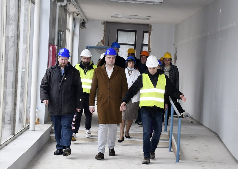 Obnavlja se nekoliko bolničkih odjela sisačke Opće bolnice Dr. Ivo Pedišić
