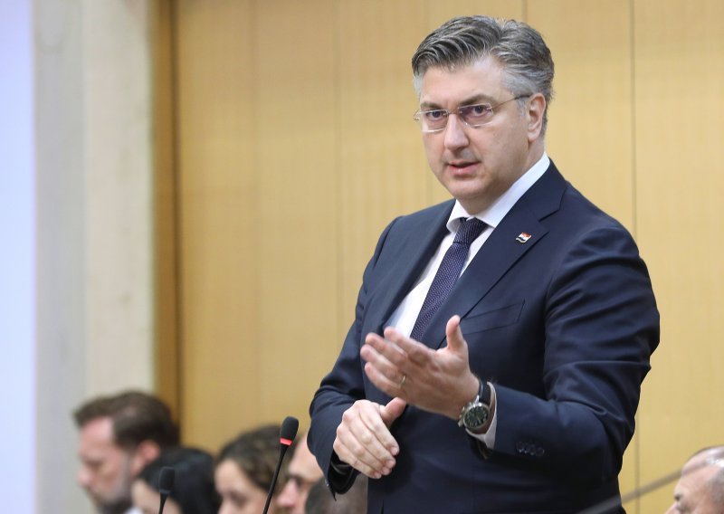 Plenković pozvao zastupnicu HDZ-a da se ispriča Katarini Peović: 'Učinila je pogrešku, to nije stav stranke'