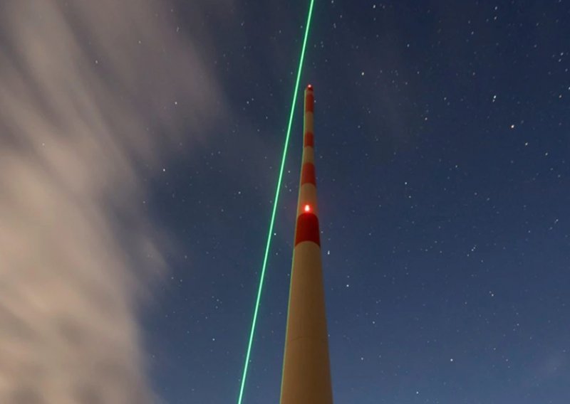 [VIDEO] Munje diljem svijeta izazivaju milijunsku štetu, a znanstvenici su im sada doskočili - laserom