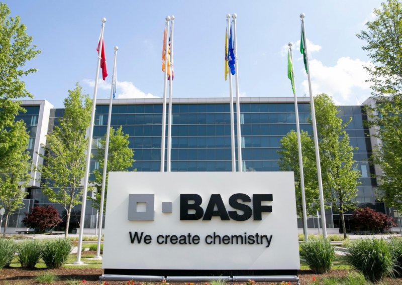 Prihod njemačkog BASF-a oštro pao, najavljen novi val otkaza