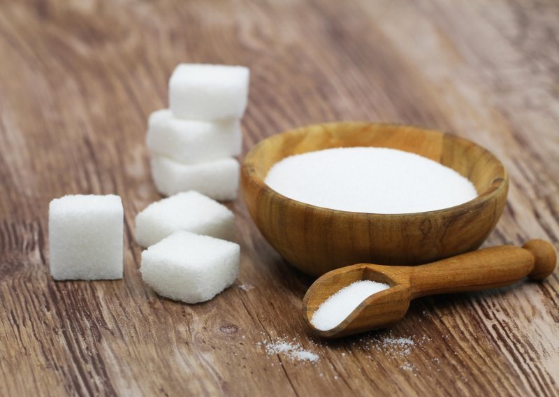 Indija prvi put u sedam godina zabranjuje izvoz šećera