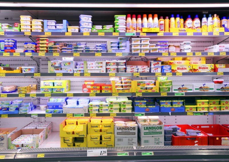 Maslac je u njemačkim trgovinama iznenada nevjerojatno pojeftinio. Hoće li i u Hrvatskoj?