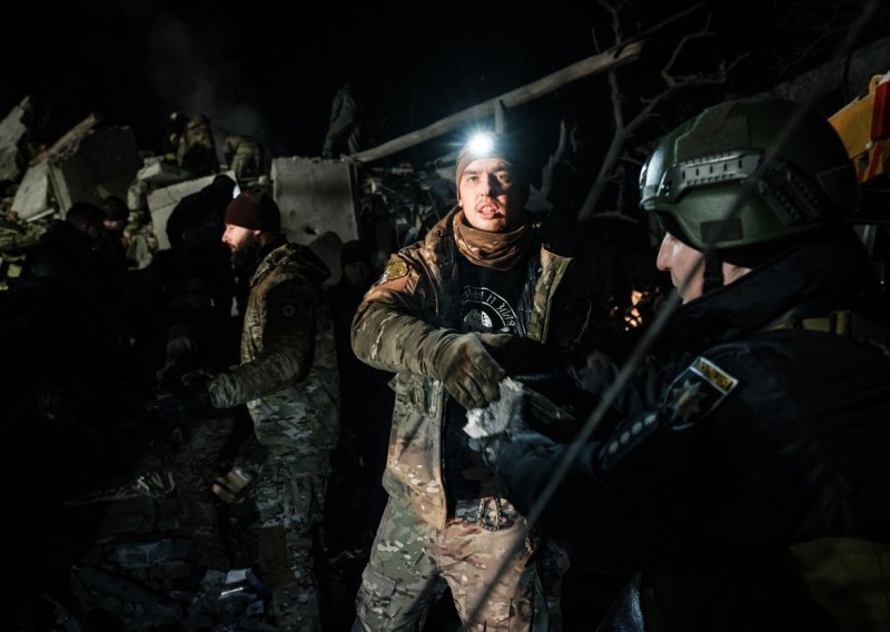 Najpogubnija noć za Ruse dosad: Ukrajina tvrdi da je u posljednja 24 sata ubijeno više od tisuću ruskih vojnika
