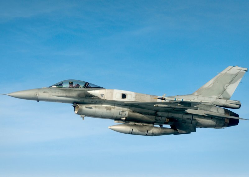 Kongres SAD-a: Ništa od prodaje F-16 Turskoj dok ne odobri proširenje NATO-a