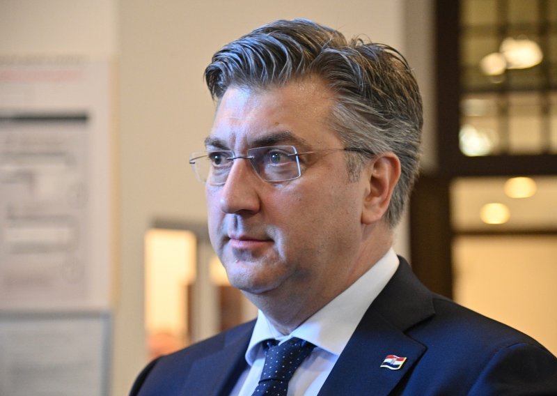 Plenković: 'Mijenjamo zakon, curenje informacija iz spisa bit će kazneno djelo'