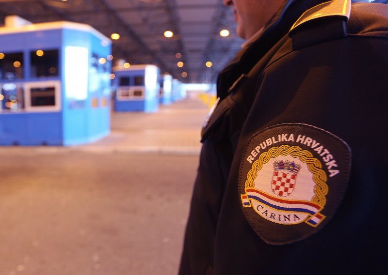 MUP javlja da bi putnici večeras na hrvatskim granicama mogli dugo čekati: 'Da to izbjegnete koristiti ove granične prijelaze'