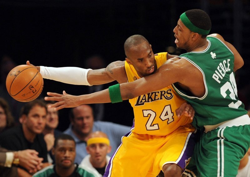 Dres Kobea Bryanta prodan za 5,8 milijuna dolara; evo po čemu je poseban iako u njemu nije osvojio NBA titulu