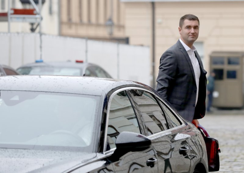Ministar Filipović: Doći će do značajnog pojeftinjenja dizela i benzina