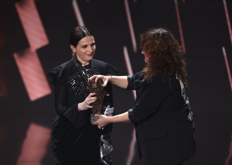 Počasne nagrade Goya preminulom redatelju Carlosu Sauri i glumici Juliette Binoche