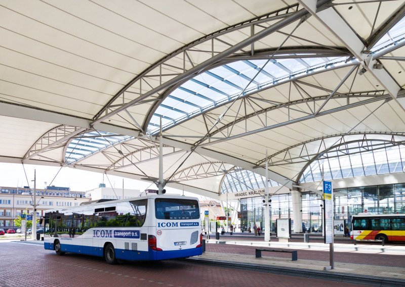 EK predlaže da svi novi gradski autobusi od 2030. moraju imati nulte emisije stakleničkih plinova