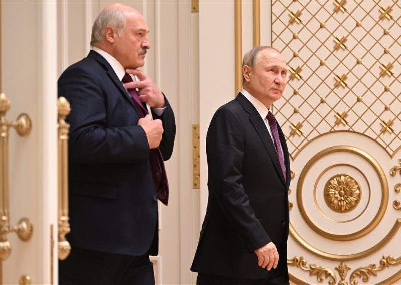 Lukašenko: Rusko nuklearno oružje Bjelorusiji potrebno zbog prijetnji Zapada