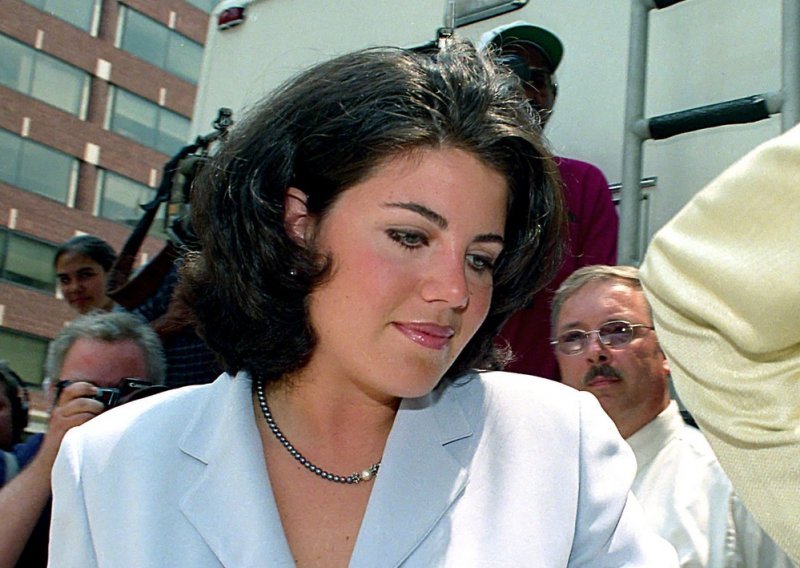Sjećate li se nje? Monica Lewinsky gotovo 30 godina nakon skandala viđena u javnosti, pogledajte kako sad izgleda