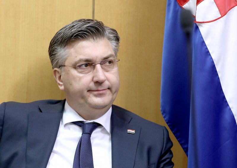 Sabor popodne raspravlja o povjerenju premijeru, Plenković sve nazvao 'ispodprosječnim' uratkom