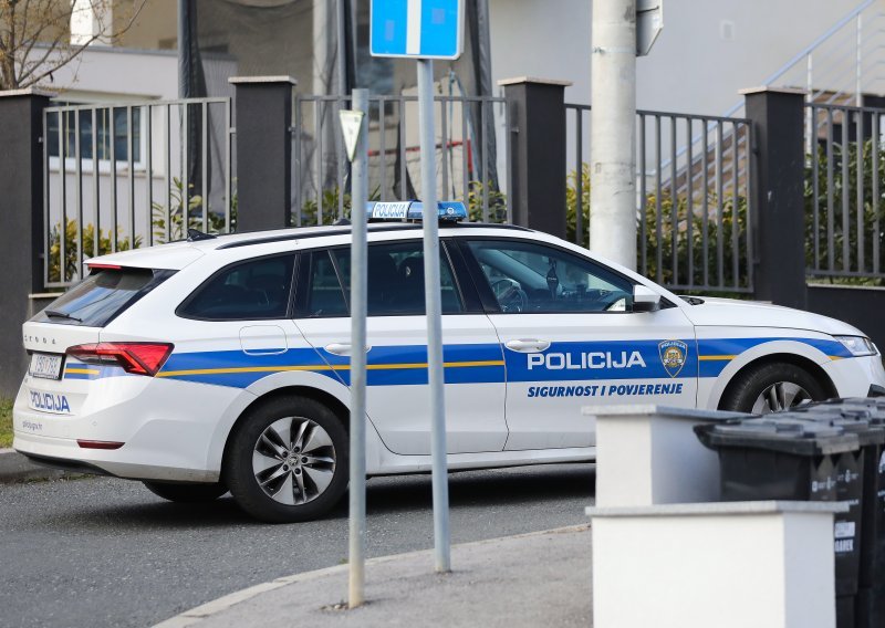 Otrovali se zagrebački policajci, jeli su u jednom od restorana Policijske uprave