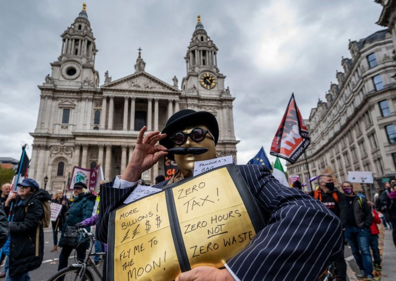 Dolaze na posao samo utorkom, srijedom i četvrtkom: Kako izgleda novi život bankarske elite u Londonu