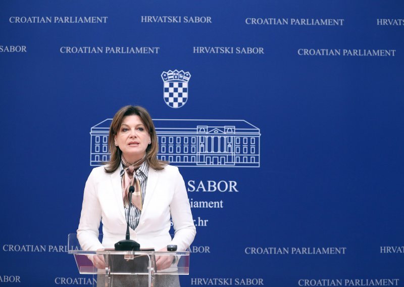 Vidović Krišto o ukidanju FINA-e: Institucija je to koja služi ovršnoj mafiji kako bi zlostavljala hrvatske građane