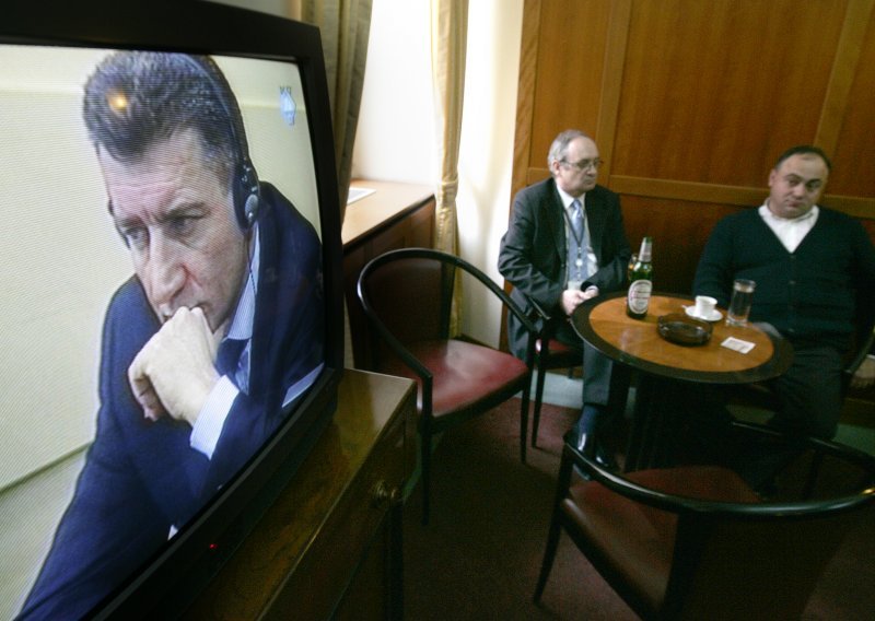 'Ratni zločinac Gotovina ide iza rešetaka'