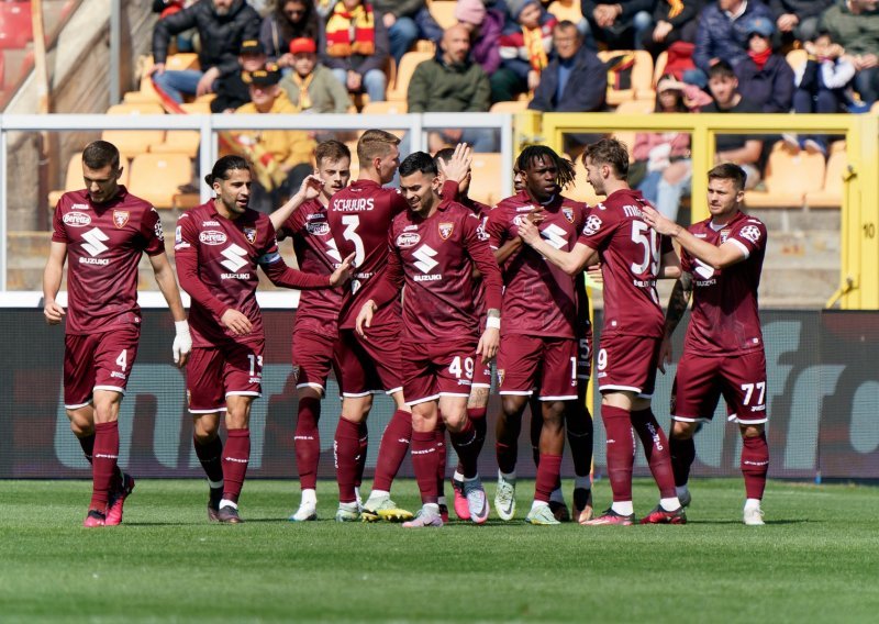 [FOTO] Torino i Ivan Jurić prošli Lecce i ostali u igri za Europu