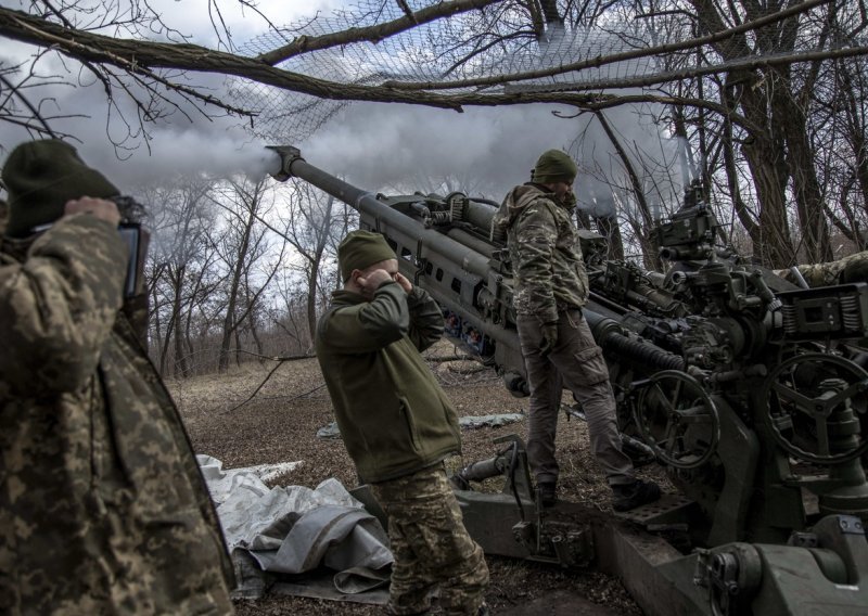 U Ukrajinu će ove godine stići milijun topničkih granata, šalju članice EU-a