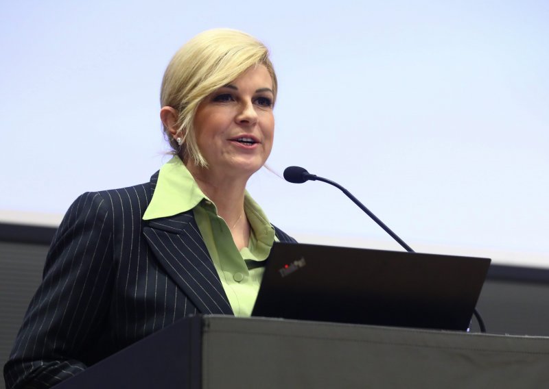 Kolinda Grabar-Kitarović u poduzetničkim vodama: Bivša predsjednica osnovala tvrtku, evo čime se bavi