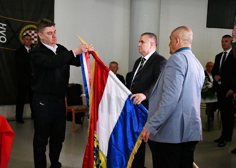 U Republici Srpskoj bijesni zbog Milanovićevog posjeta Derventi: 'Dodik je to odobrio, to je nož u leđa vlastitom narodu!'