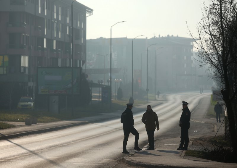 Pronađena bomba u osnovnoj školi u Smederevu, svi su evakuirani
