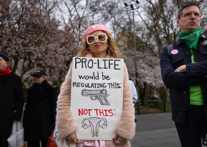 Američka vlada odgađa zabranu pilule za pobačaj: Presuda odraz pogrešnog stava