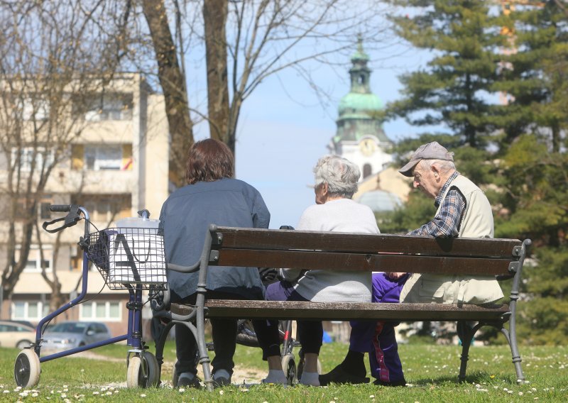 Stariji ljudi u gradovima EU-a zdraviji od onih koji žive na selu. Kako je kod nas?