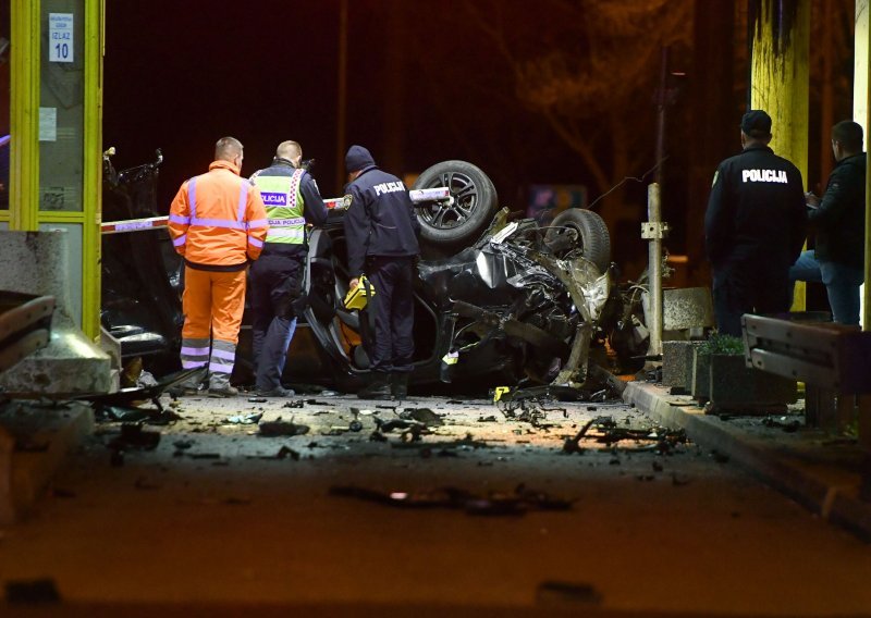 Autom udario u naplatnu postaju Goričan, ispao iz vozila i poginuo