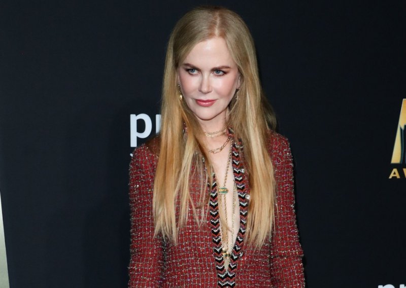 Izazovan look: O odvažnom dekolteu Nicole Kidman ne prestaju pljuštati komentari