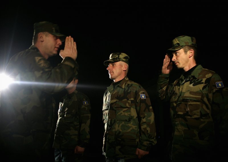 Ostavke u tek osnovanim Kosovskim snagama sigurnosti