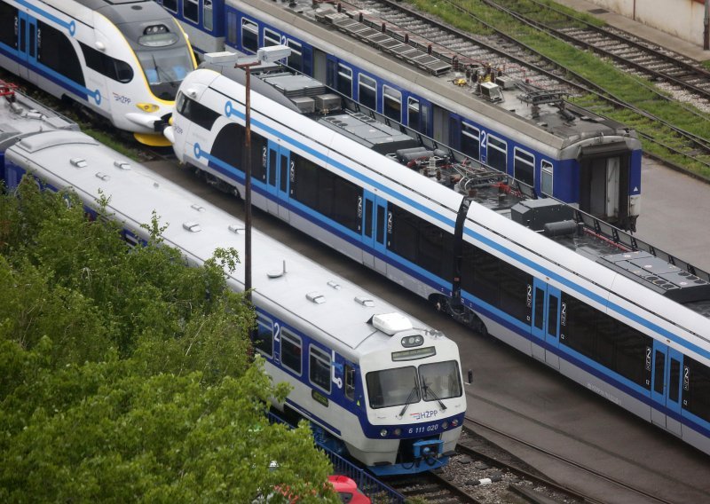 Zastoj vlakova u Zagrebu i okolici: Evo što je uzrokovalo pad mreže