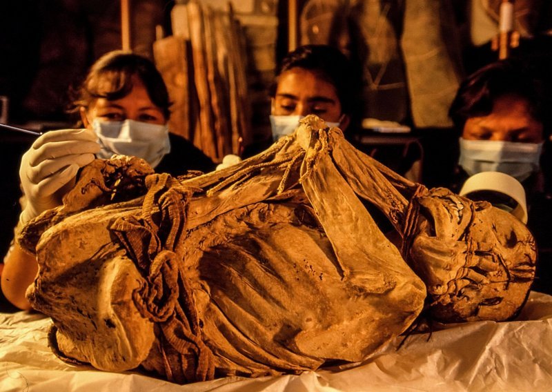U Peruu pronađena mumija stara 3000 godina