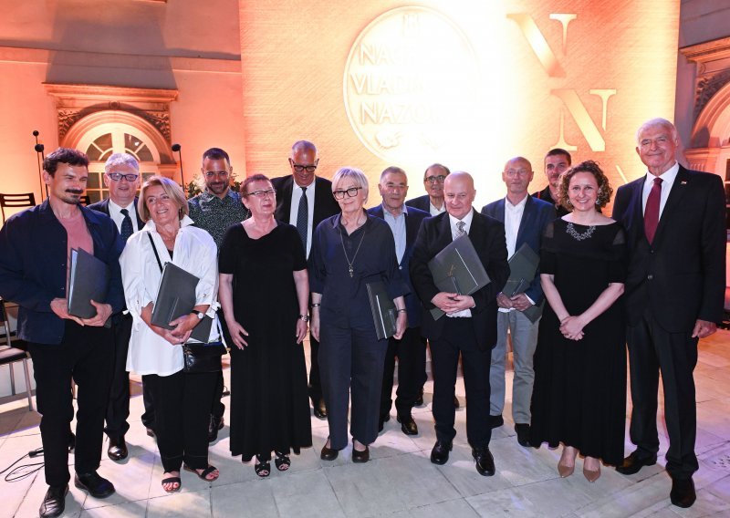 Svečano uručene nagrade 'Vladimir Nazor' istaknutim hrvatskim umjetnicima