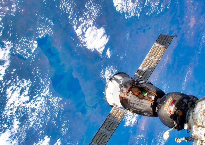 Ruski kozmonauti instalirali nove odašiljače na ISS