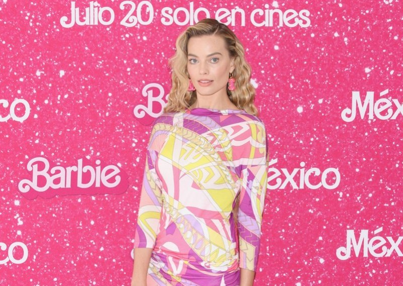 Margot Robbie iznenadila: Barbie look u kojem ružičasta ne vodi glavnu riječ
