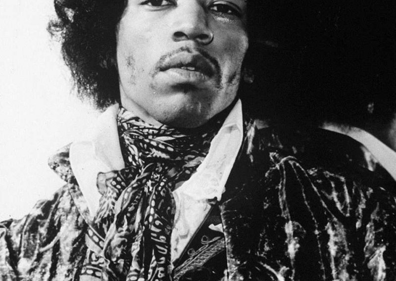 Jimi Hendrix najbolji je gitarist svih vremena