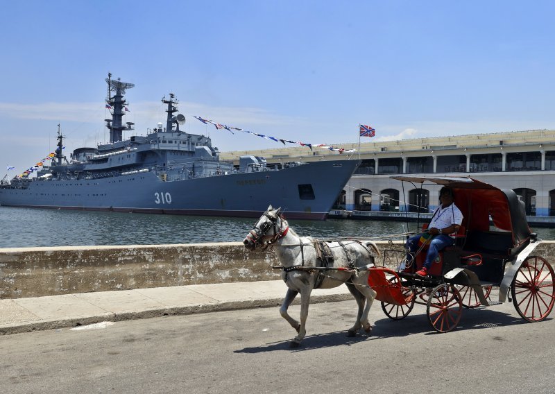 Rusi se vraćaju na Kubu: Stigao ratni brod, slijede turistički kompleks i supermarket