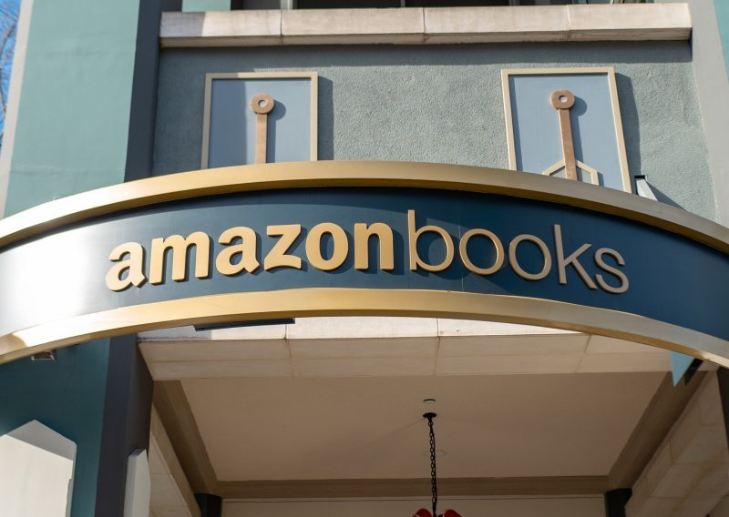 Umjetna inteligencija piše lažne knjige, Amazon i Goodreads ne znaju što s njima
